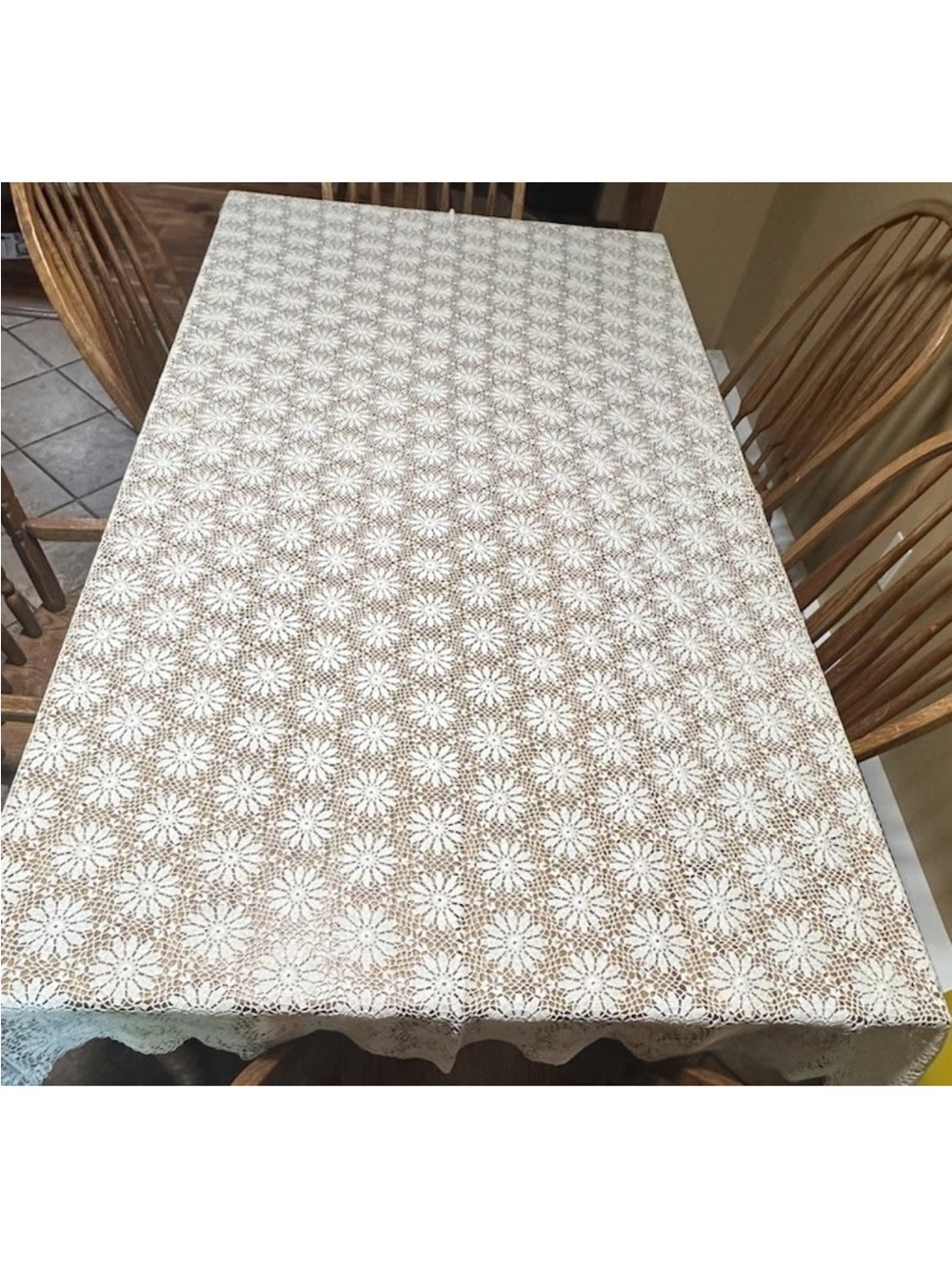 Large Handmade Cotton Crocheted Tablecloth Floral Motif 72x80 Scalloped Edges